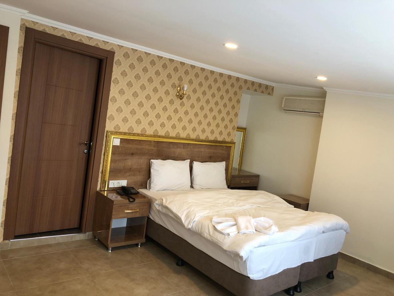 Hotel Real Life Истанбул Екстериор снимка